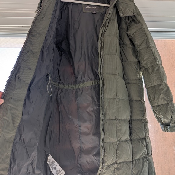 Eddie Bauer Women's Altamira Down Parka - Picture 3 of 5
